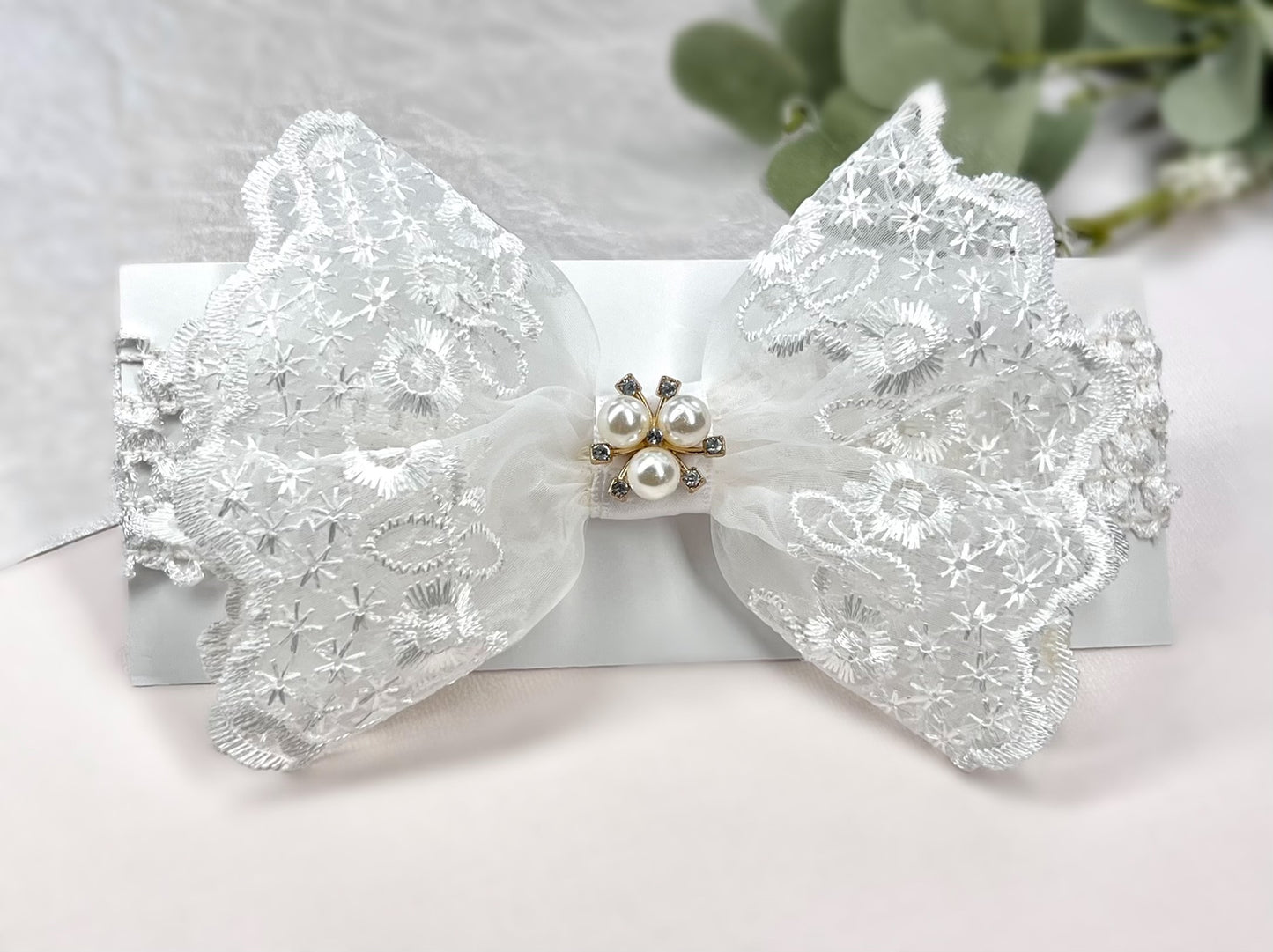 Exquisite Lace Headband with Pearl and Rhinestone Center – Perfect for Newborns and Special Occasions - Wedding Hair Bow Accessories